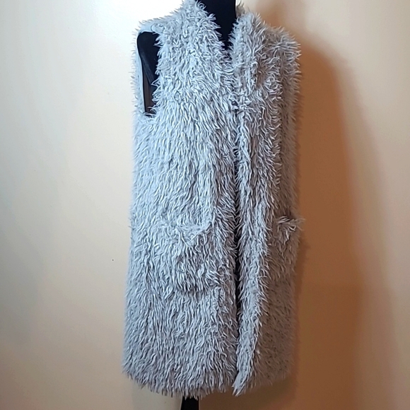 Ashley By 26 International Sweaters - Ashley By 26 International Faux Fur Vest XL